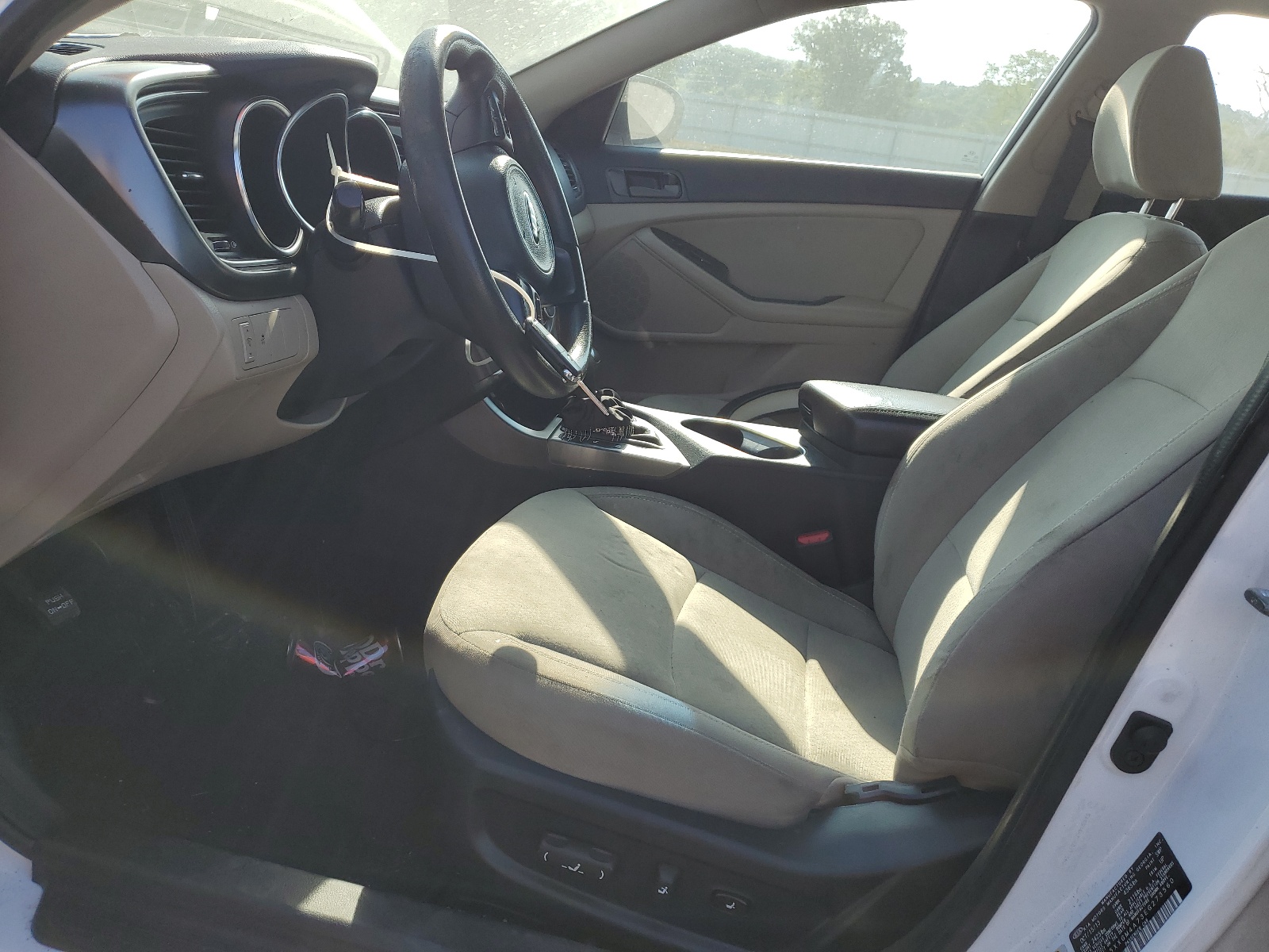 5XXGM4A73EG273560 2014 Kia Optima Lx