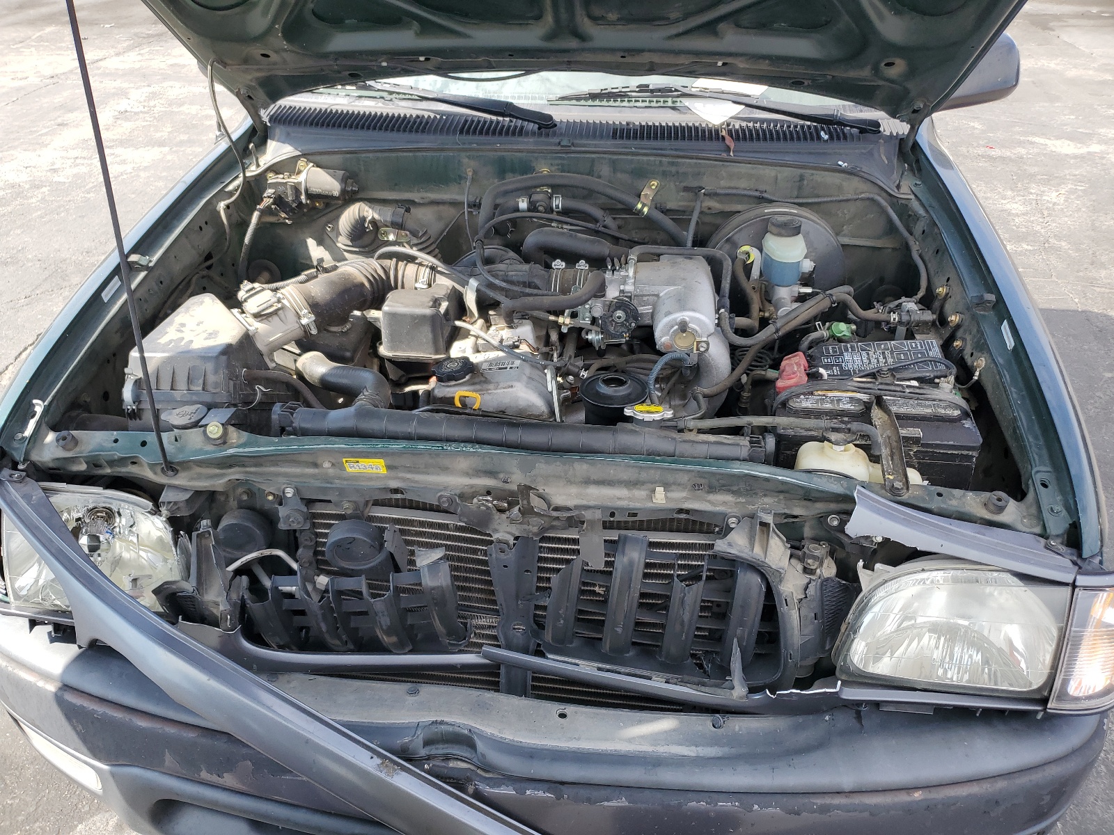 5TENL42N52Z106881 2002 Toyota Tacoma