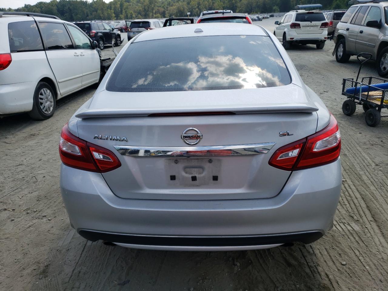 1N4AL3AP2GC220408 2016 Nissan Altima 2.5