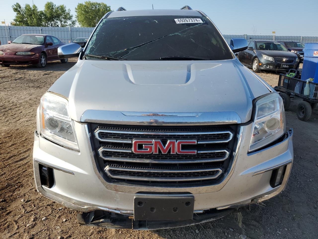 2017 GMC Terrain - Image 5