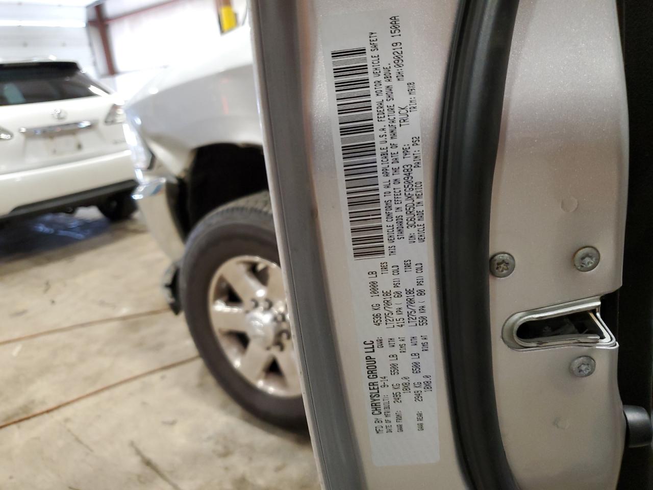 2015 Ram 2500 Slt VIN: 3C6UR5DJXFG509483 Lot: 65787704