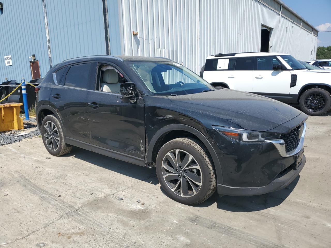 2023 Mazda CX-5 - Image 4