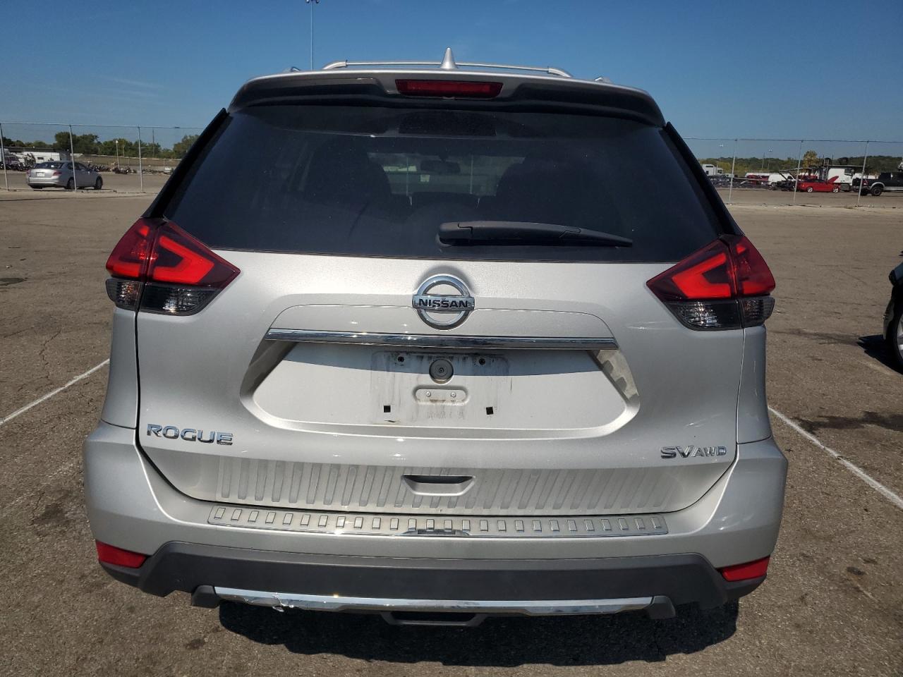 2017 Nissan Rogue Sv VIN: 5N1AT2MV6HC730823 Lot: 69311194