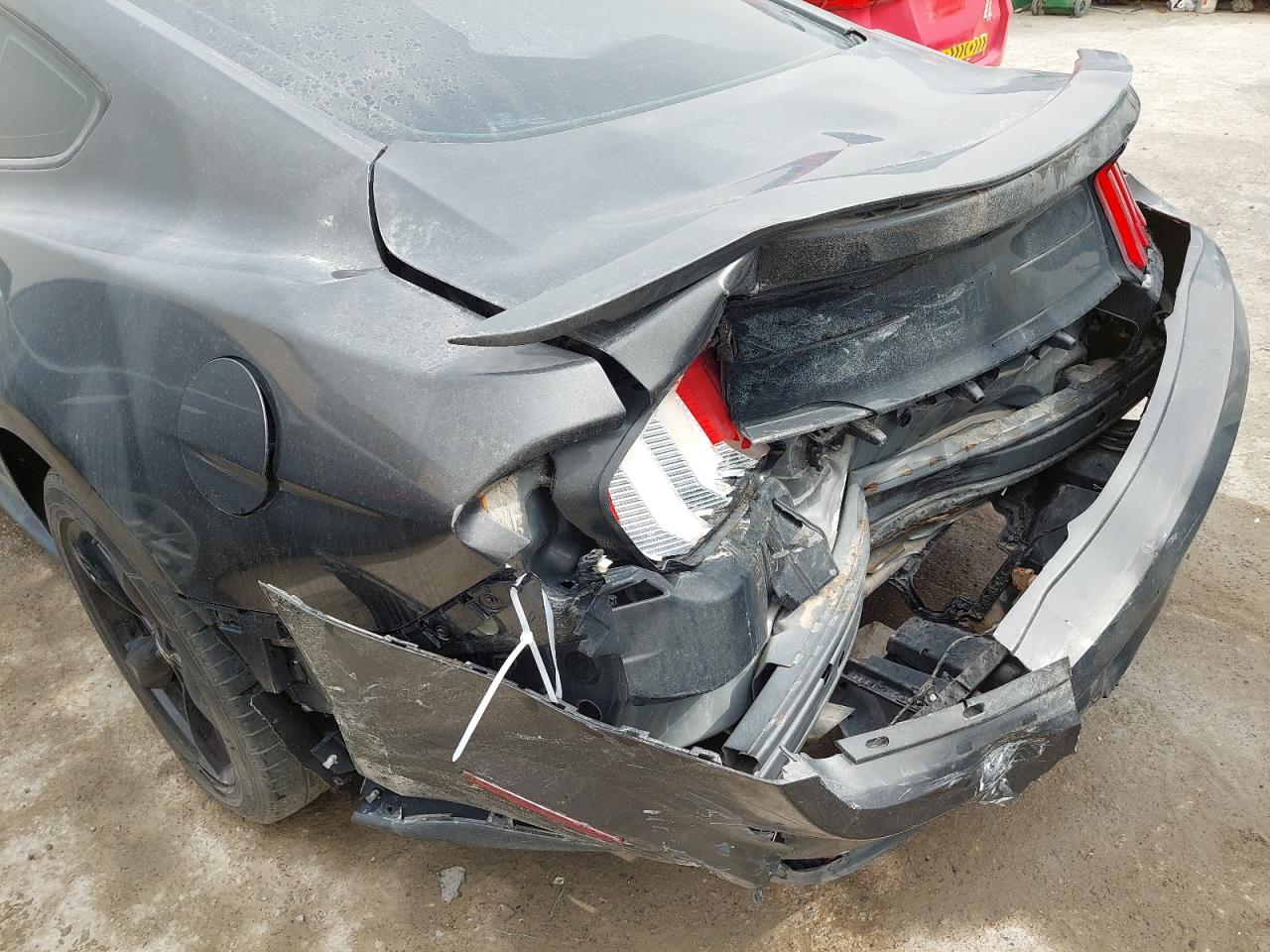 1FA6P8CFXJ5136327 - 2018 Ford MUSTANG - #67805404