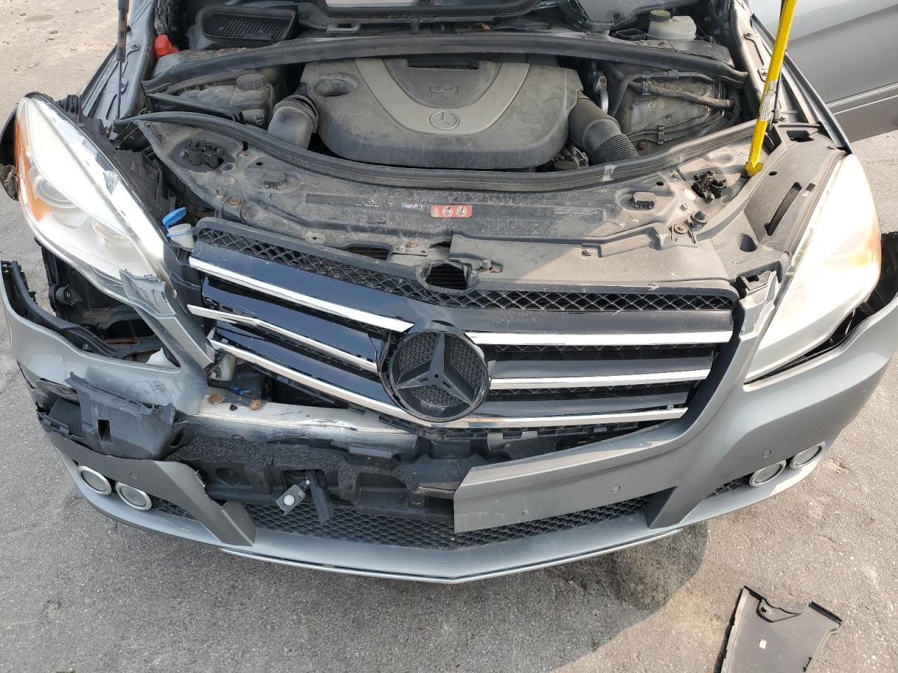 4JGCB6FE9BA114259 2011 Mercedes-Benz R 350 4Matic