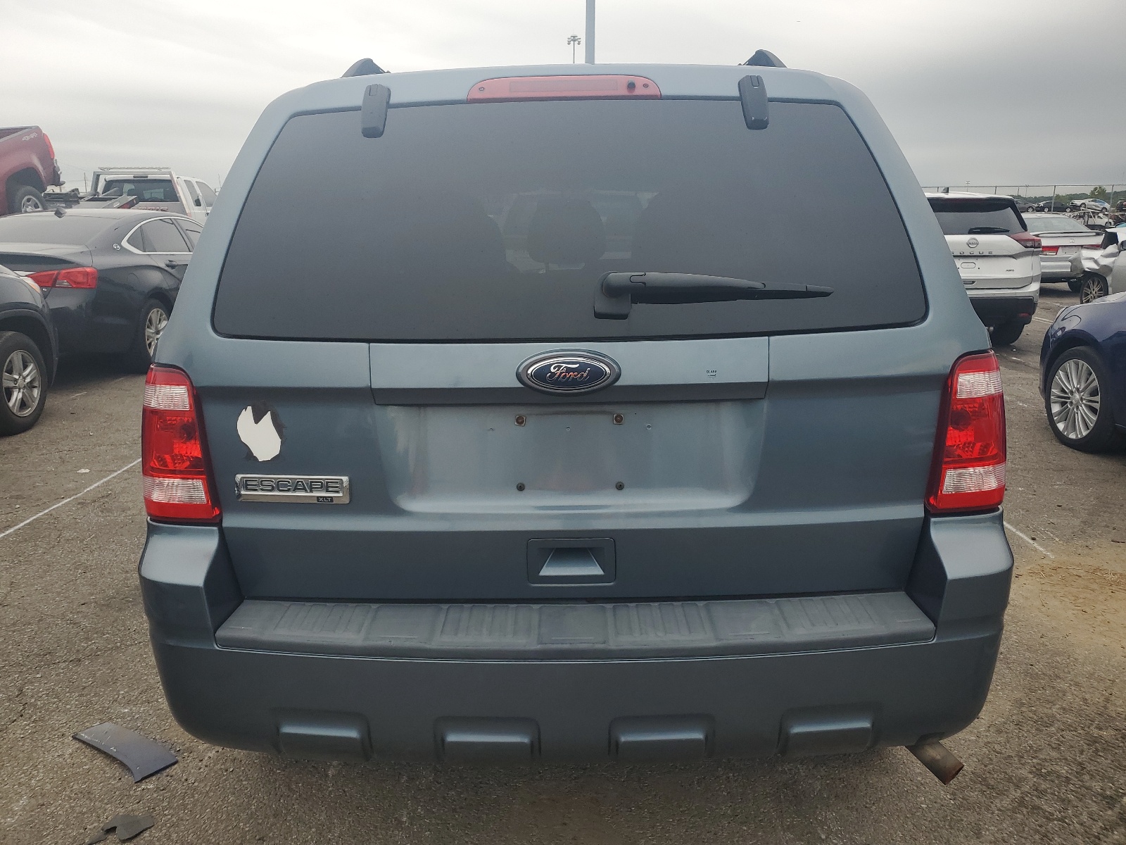 1FMCU0D79AKA94812 2010 Ford Escape Xlt