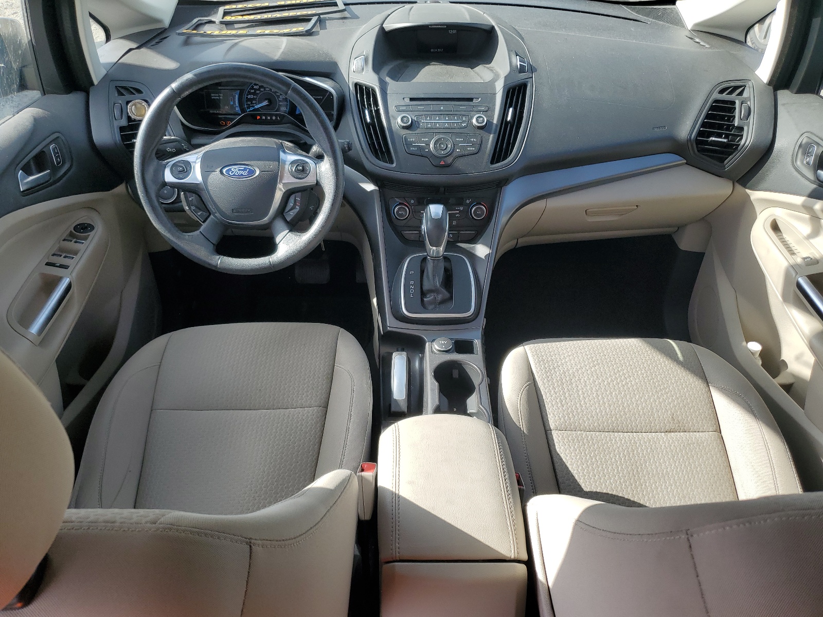 1FADP5EU8HL118075 2017 Ford C-Max Se