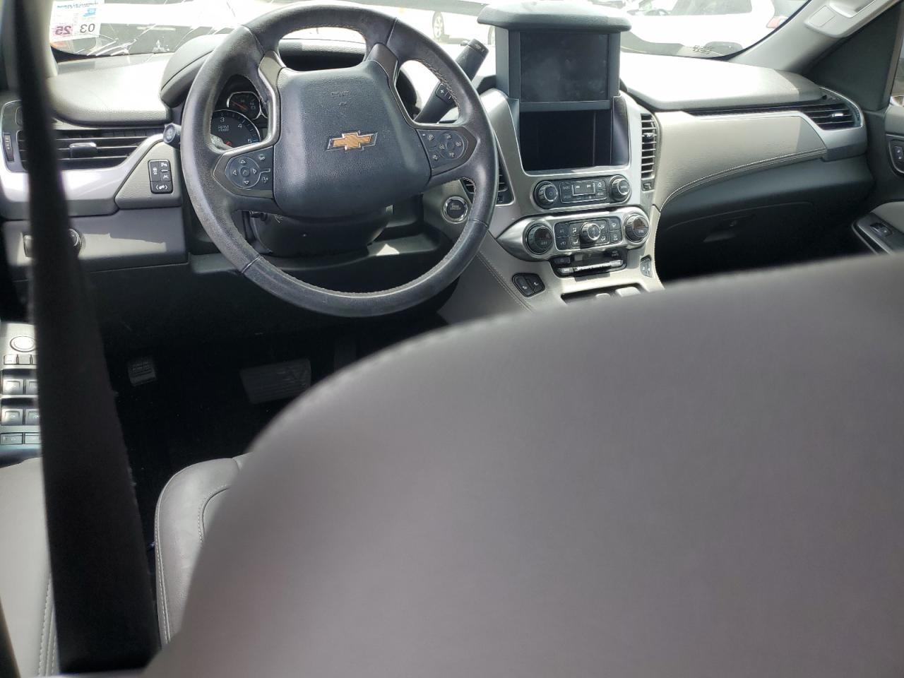 2019 Chevrolet Tahoe C1500 Lt VIN: 1GNSCBKC4KR375186 Lot: 59307824