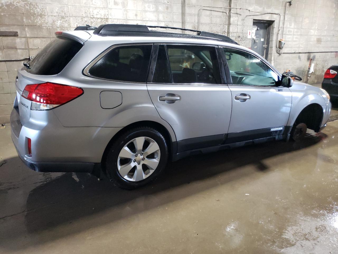 4S4BRBLC0B3393706 2011 Subaru Outback 2.5I Limited