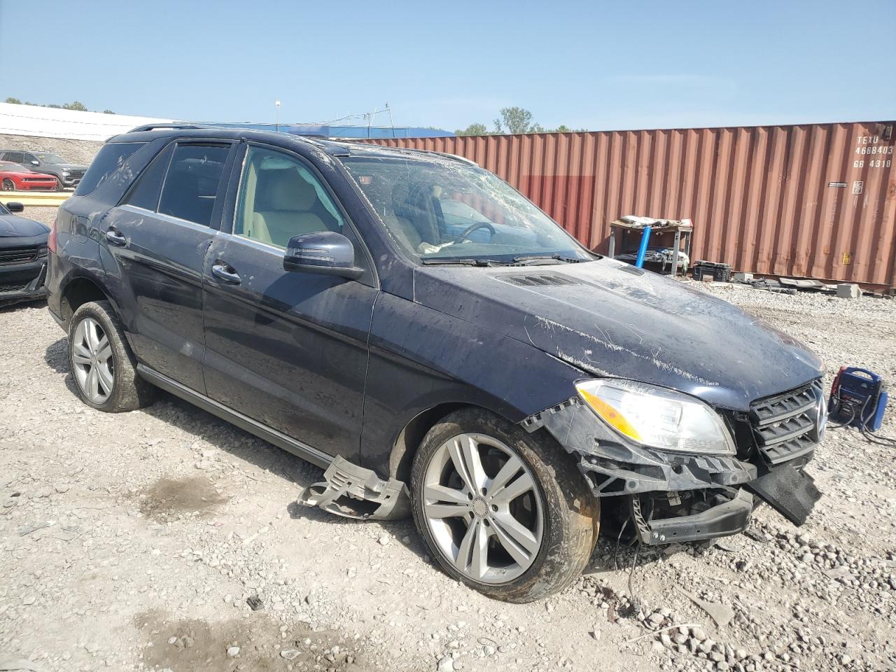 VIN 4JGDA5HB9DA175554 2013 MERCEDES-BENZ M-CLASS no.4