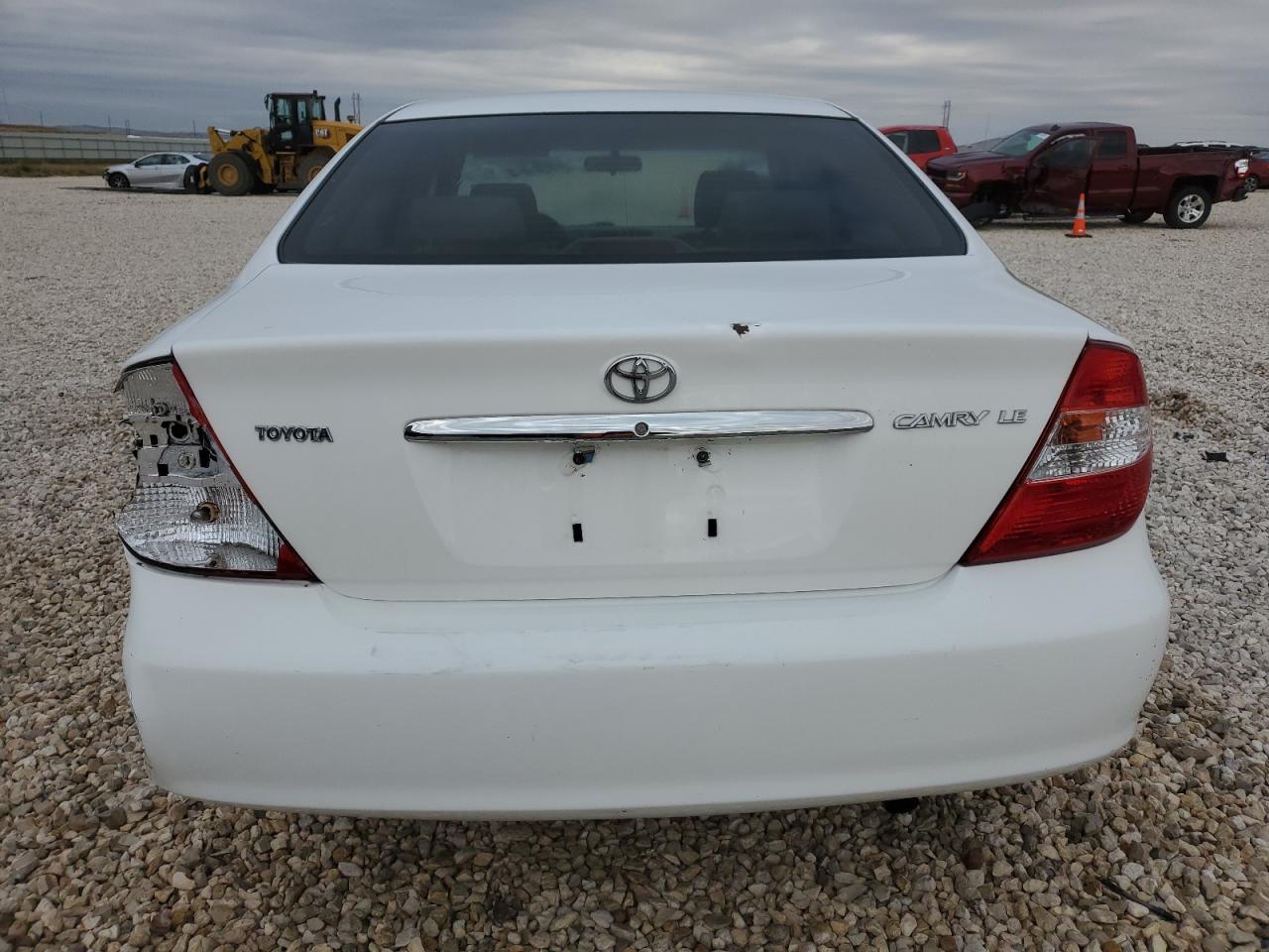 JTDBE32K530154167 2003 Toyota Camry Le