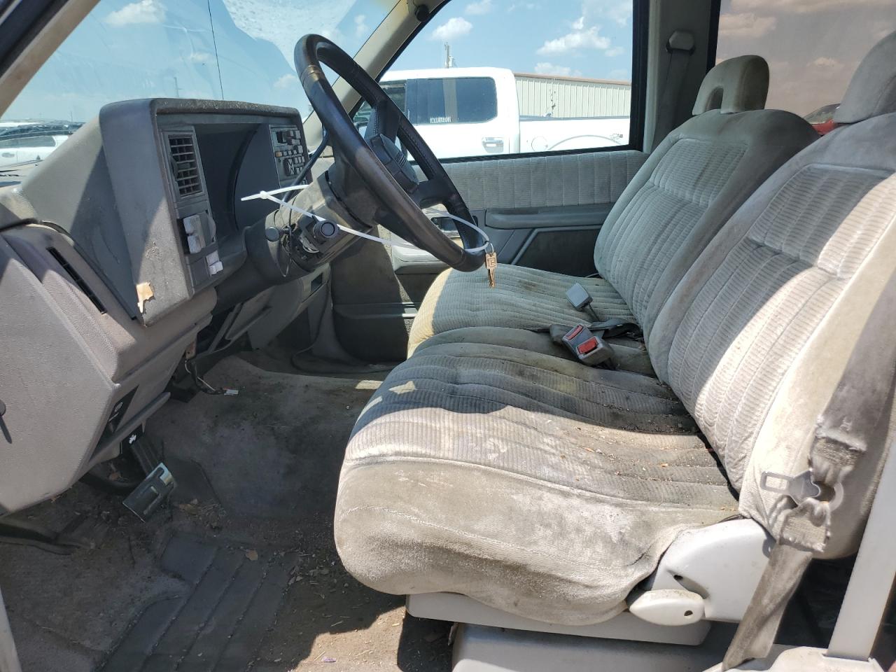 1GNEC16K1PJ349322 1993 Chevrolet Suburban C1500