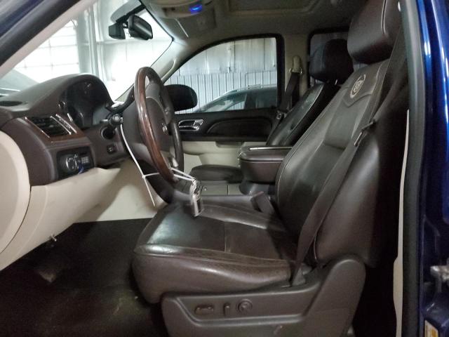  CADILLAC ESCALADE 2012 Синий