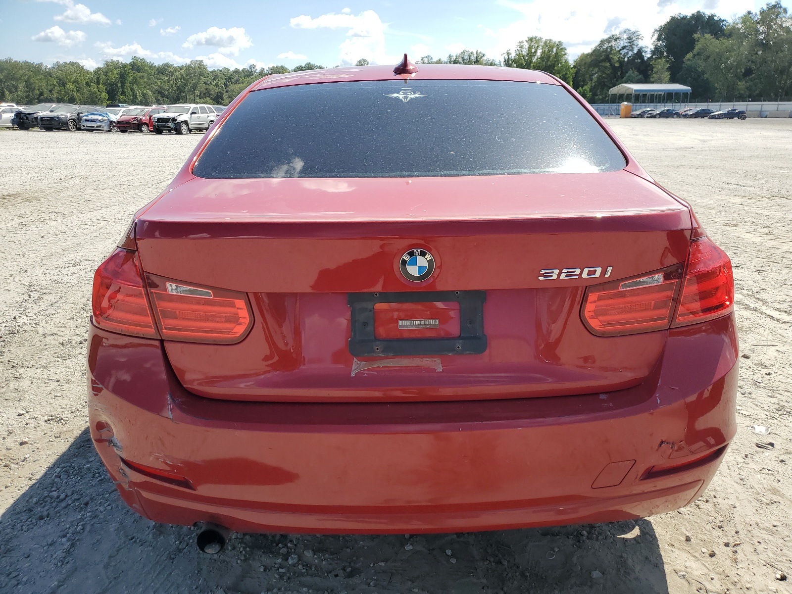 2014 BMW 320 I vin: WBA3B1G53ENT00847