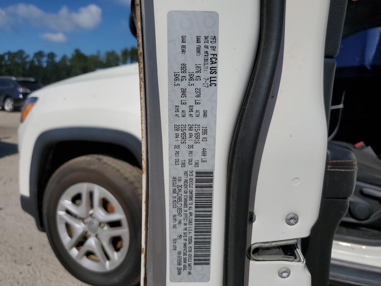 3C4NJCAB9JT105547 2018 JEEP COMPASS - Image 13