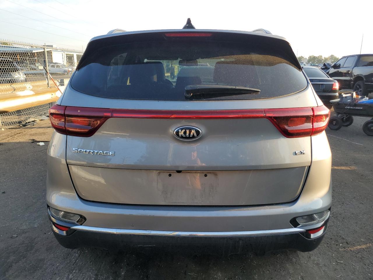 2022 Kia Sportage Ex VIN: KNDPNCAC8N7979954 Lot: 66890854