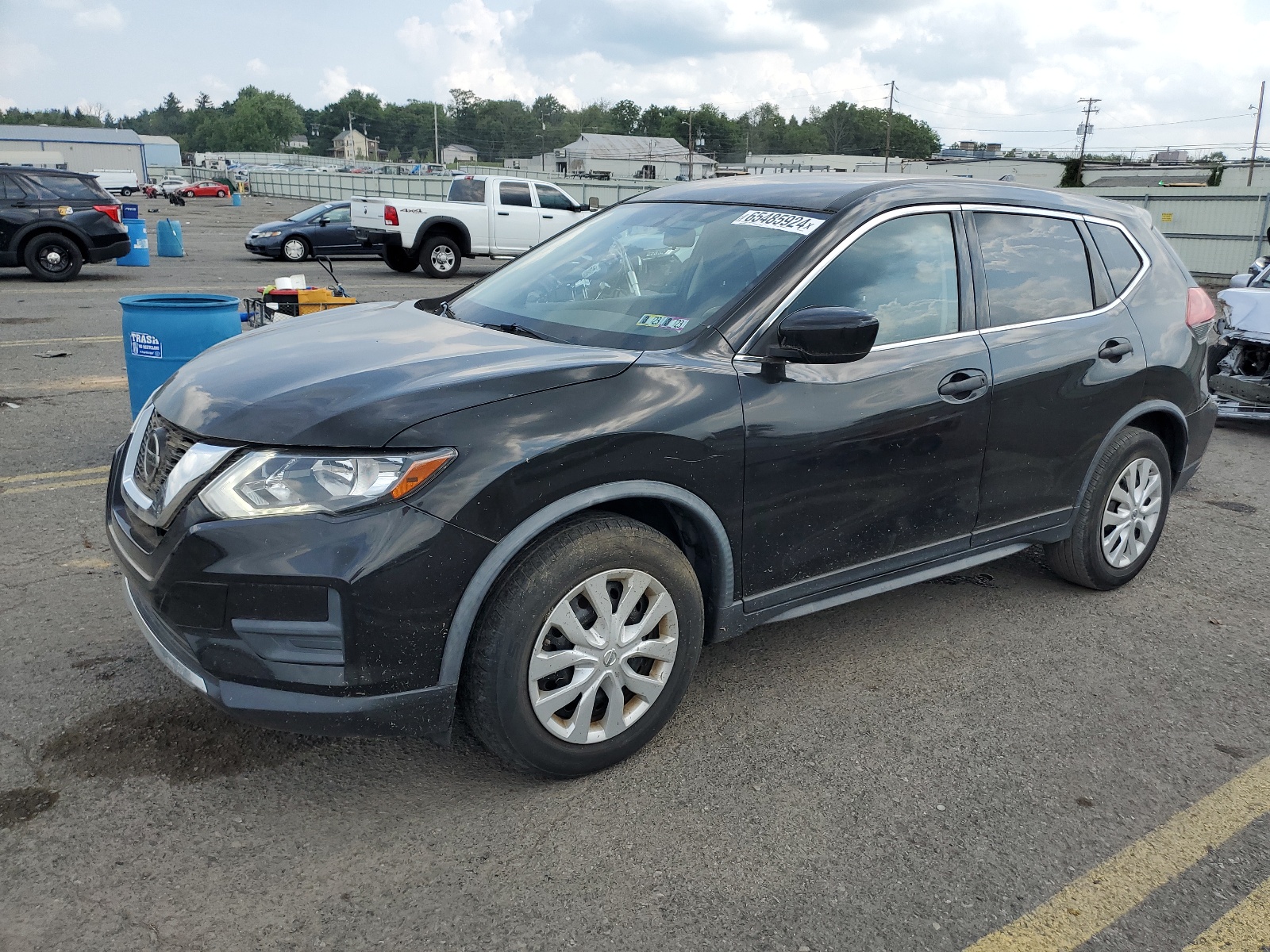 2018 Nissan Rogue S vin: JN8AT2MT5JW451889