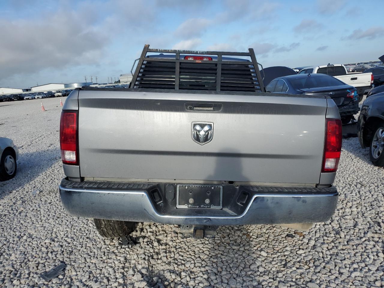 1C6RR6FG3KS627875 2019 Ram 1500 Classic Tradesman