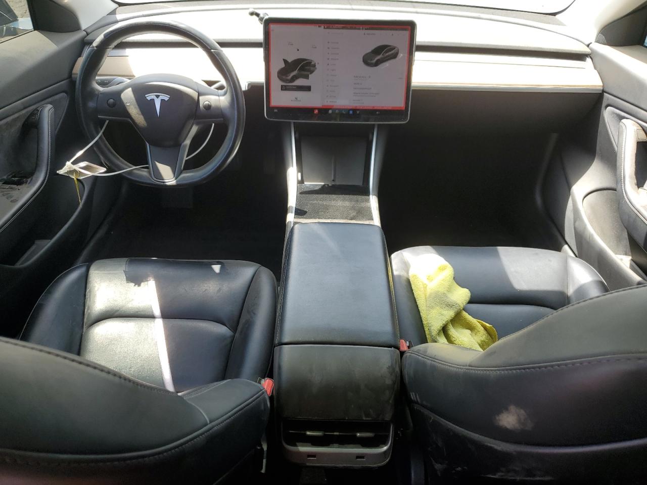 5YJ3E1EA1JF153477 2018 Tesla Model 3