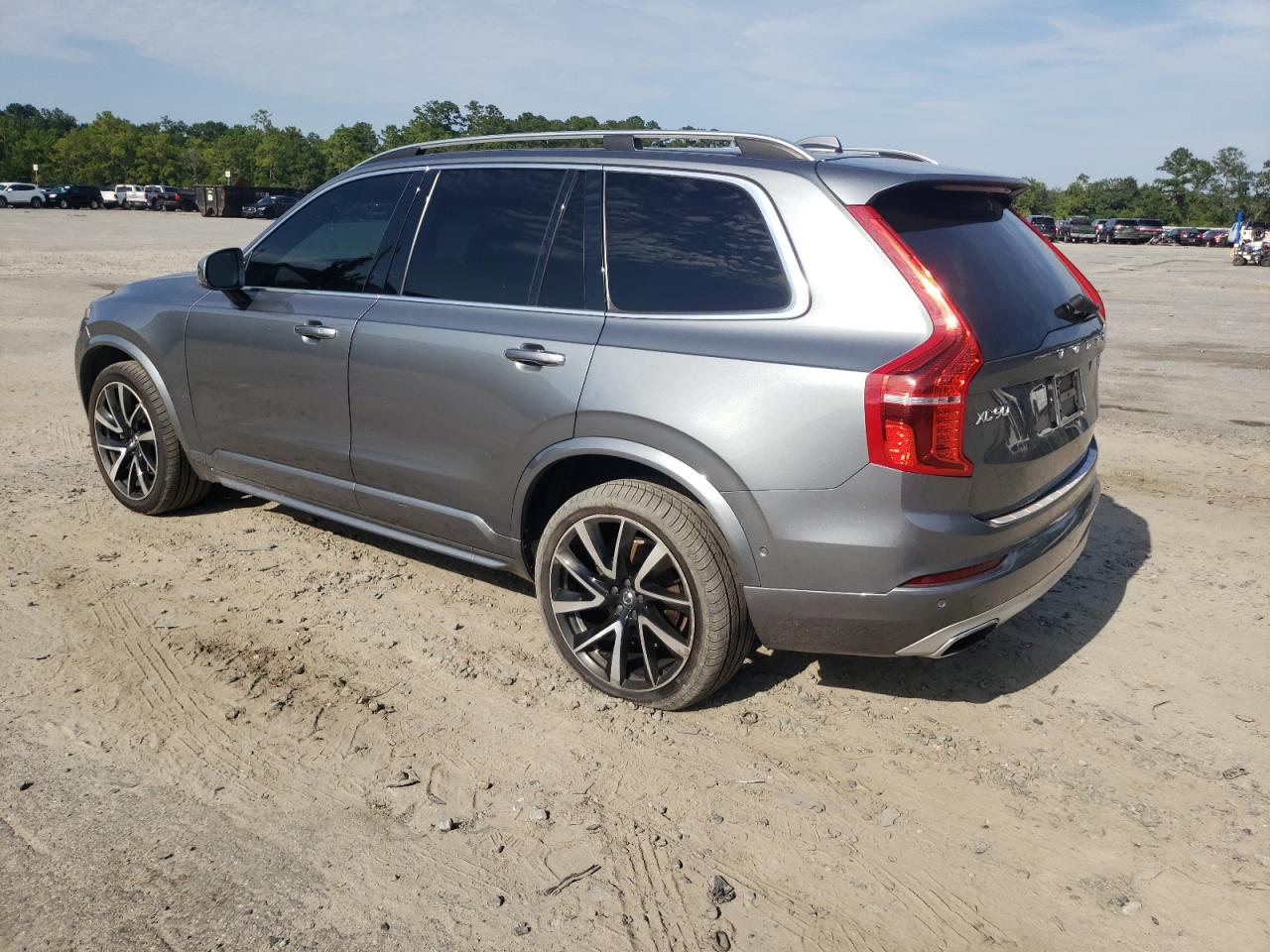 YV4A22PK6J1194267 2018 VOLVO XC90 - Image 2