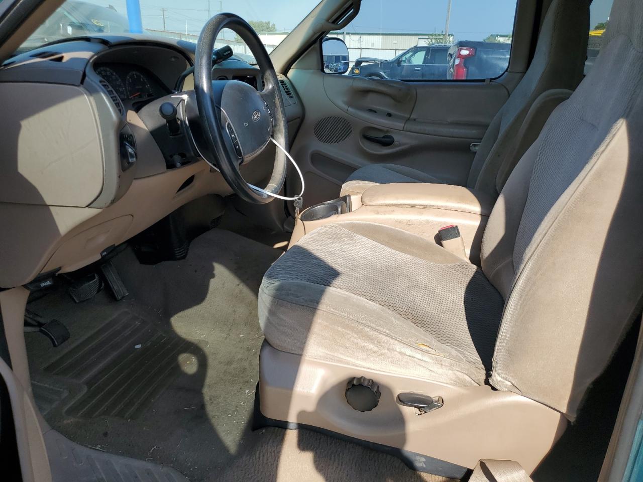 1998 Ford F150 VIN: 1FTZX0763WKB68306 Lot: 68452434