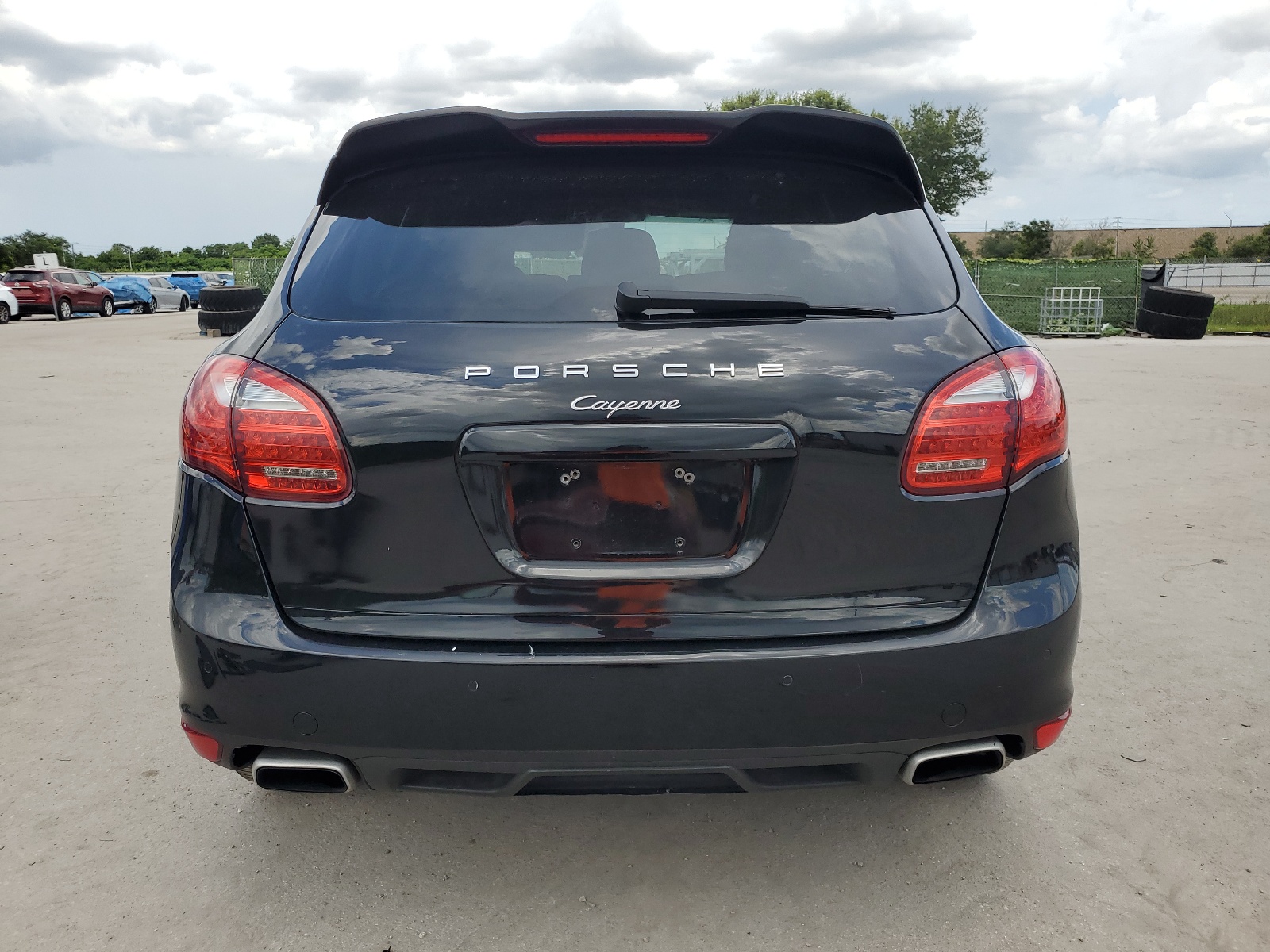 WP1AA2A27DLA03638 2013 Porsche Cayenne