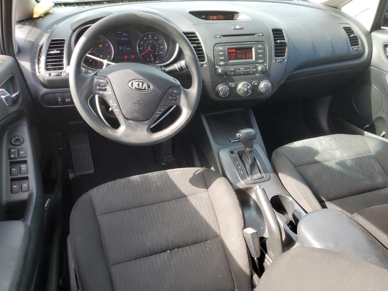 KNAFK4A61G5580366 2016 Kia Forte Lx