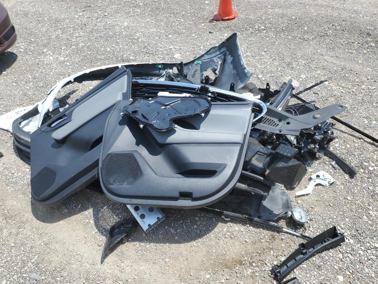 2022 Toyota Highlander Limited VIN: 5TDDZRBH6NS563914 Lot: 65800954