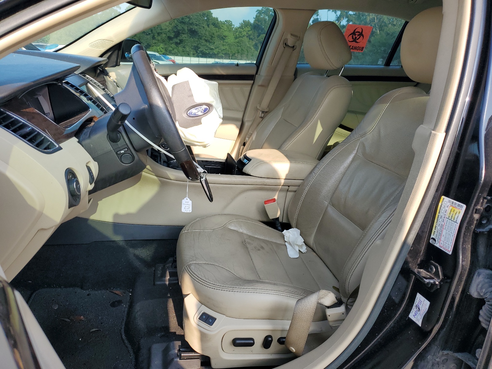 1FAHP2F88GG148749 2016 Ford Taurus Limited