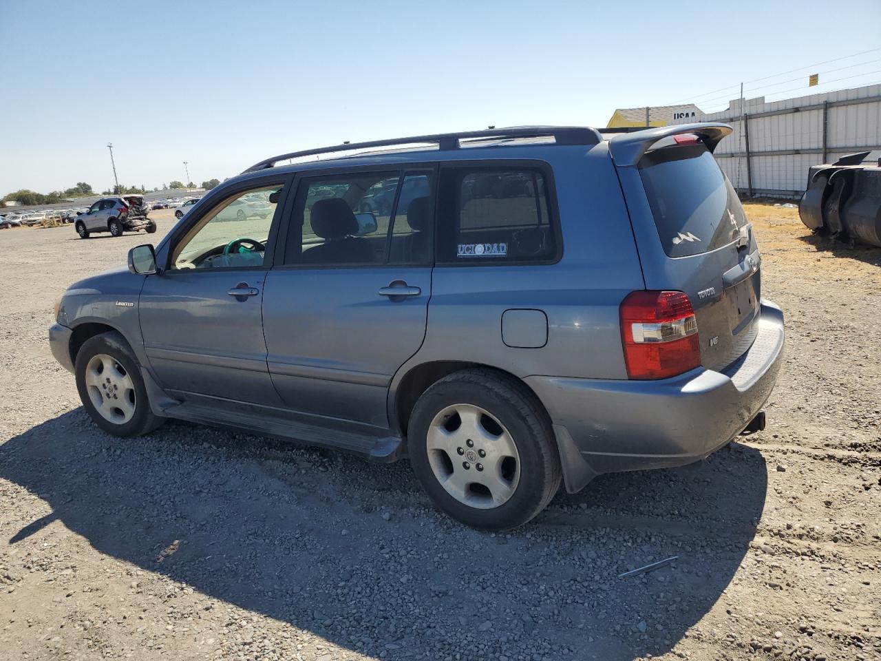2005 Toyota Highlander - Image 2