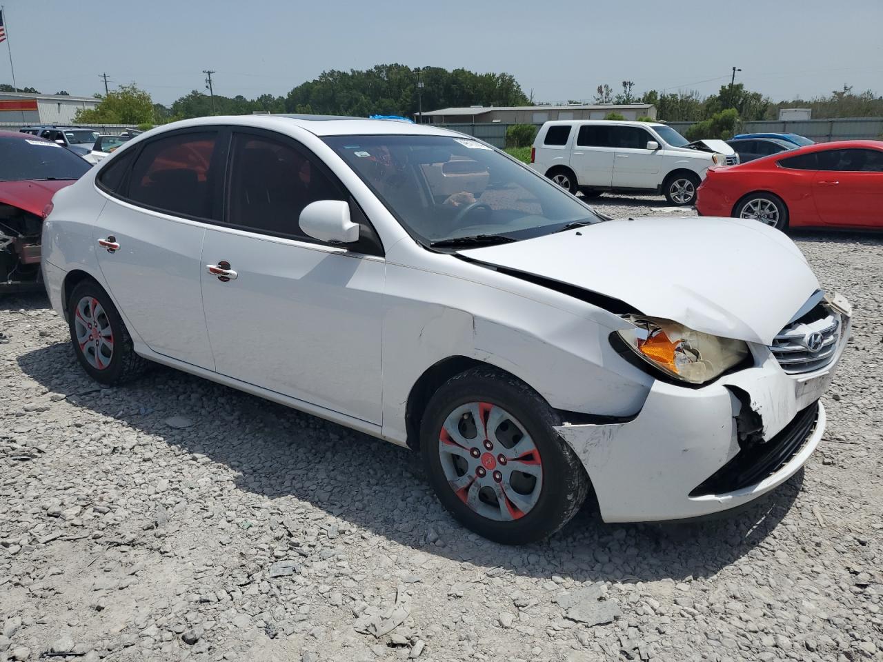 2010 Hyundai Elantra - Image 4