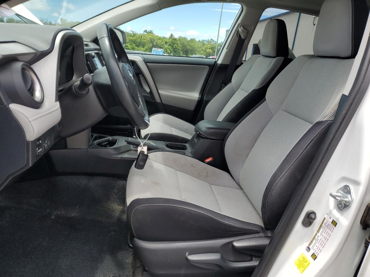 2017 Toyota Rav4 Xle VIN: 2T3WFREV5HW384656 Lot: 66211774