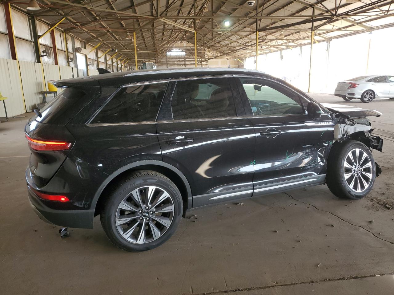 2020 Lincoln Corsair - Image 3