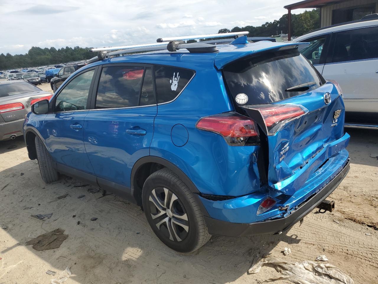 2T3BFREV2HW546242 2017 TOYOTA RAV 4 - Image 2