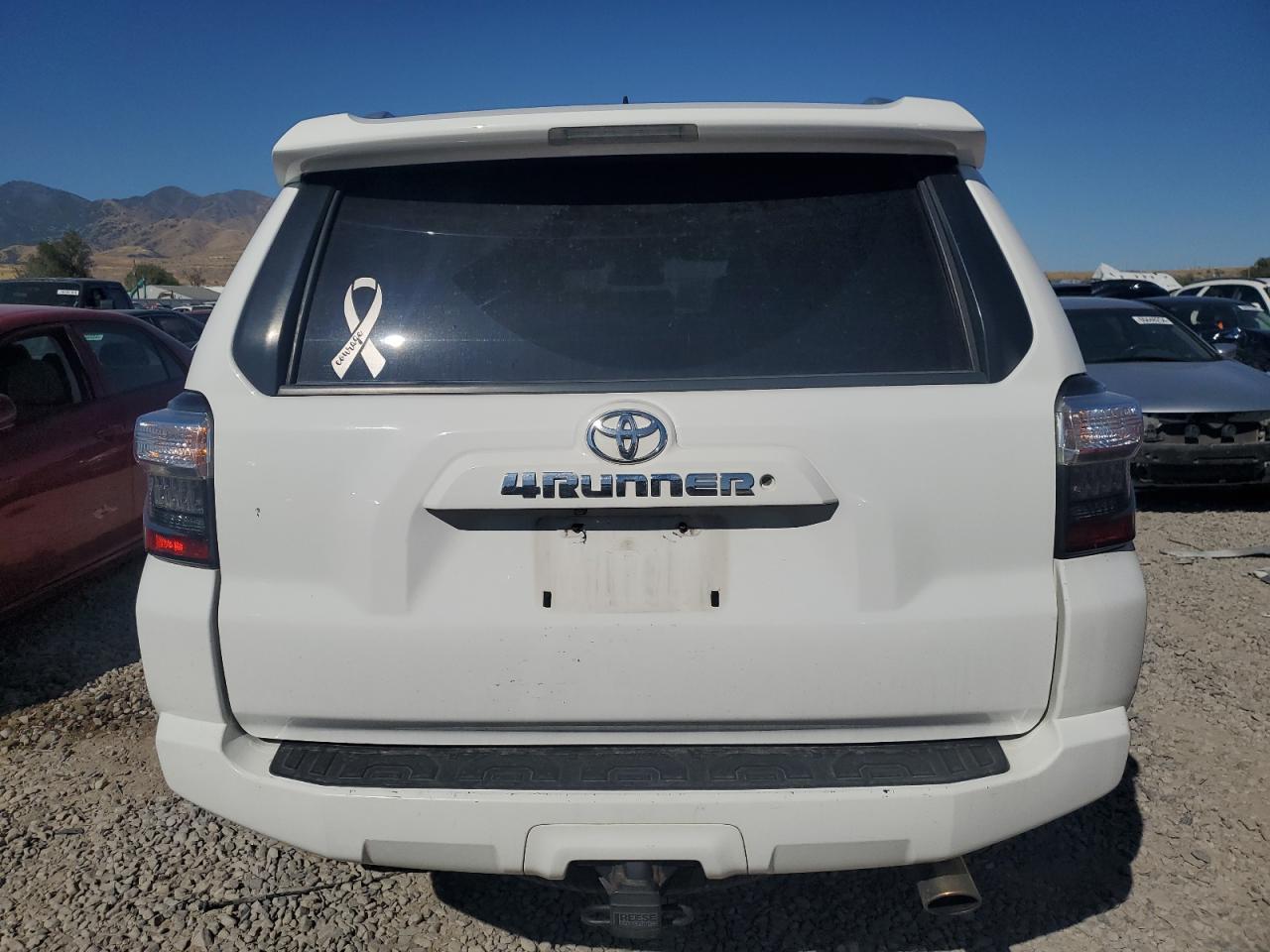 JTEBU5JR9F5226570 2015 Toyota 4Runner Sr5