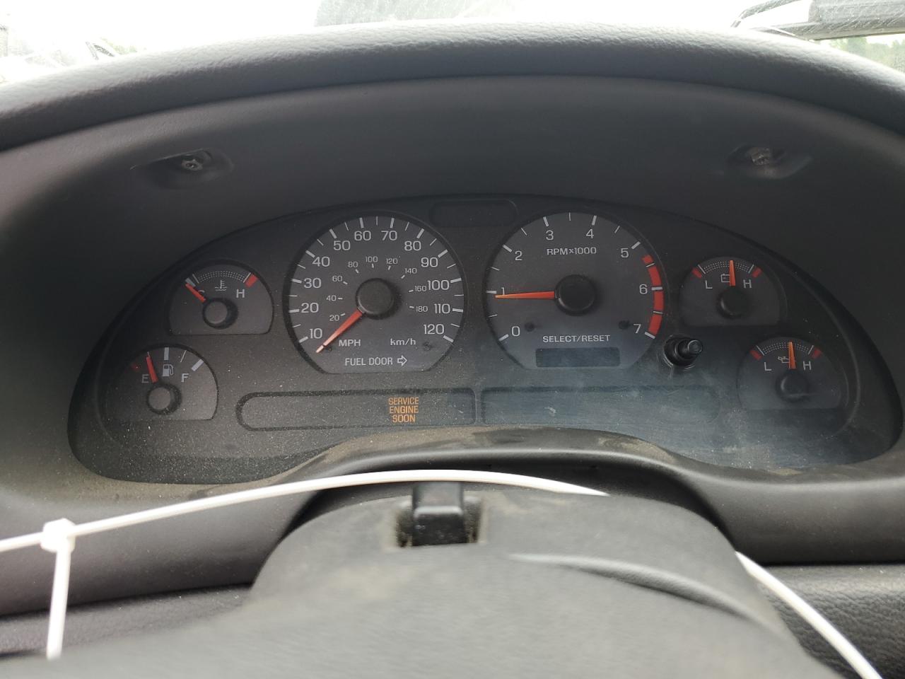 1999 Ford Mustang VIN: 1FAFP4043XF101157 Lot: 68980764