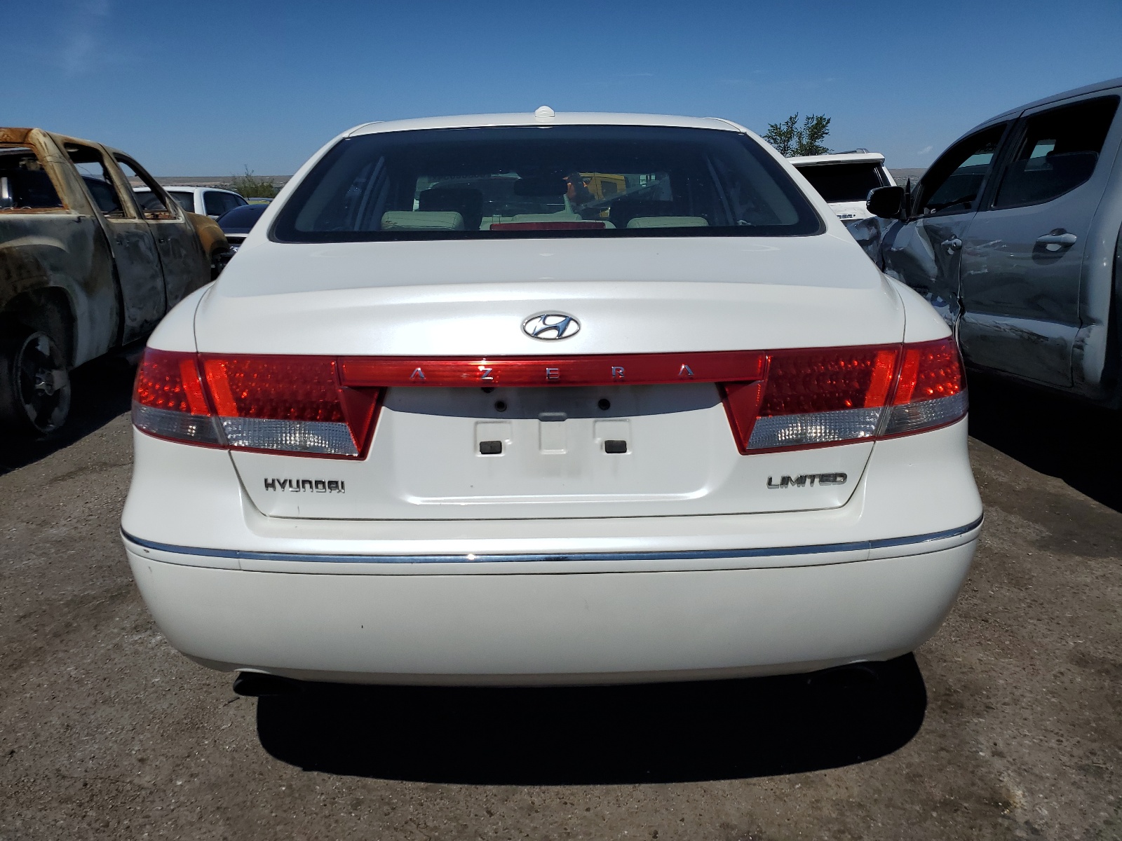 KMHFC46F97A210603 2007 Hyundai Azera Se