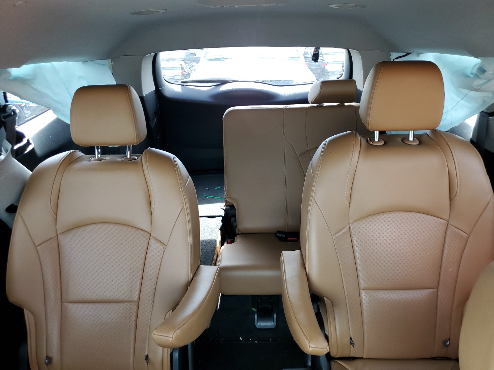 5GAERBKW1KJ252234 2019 Buick Enclave Essence