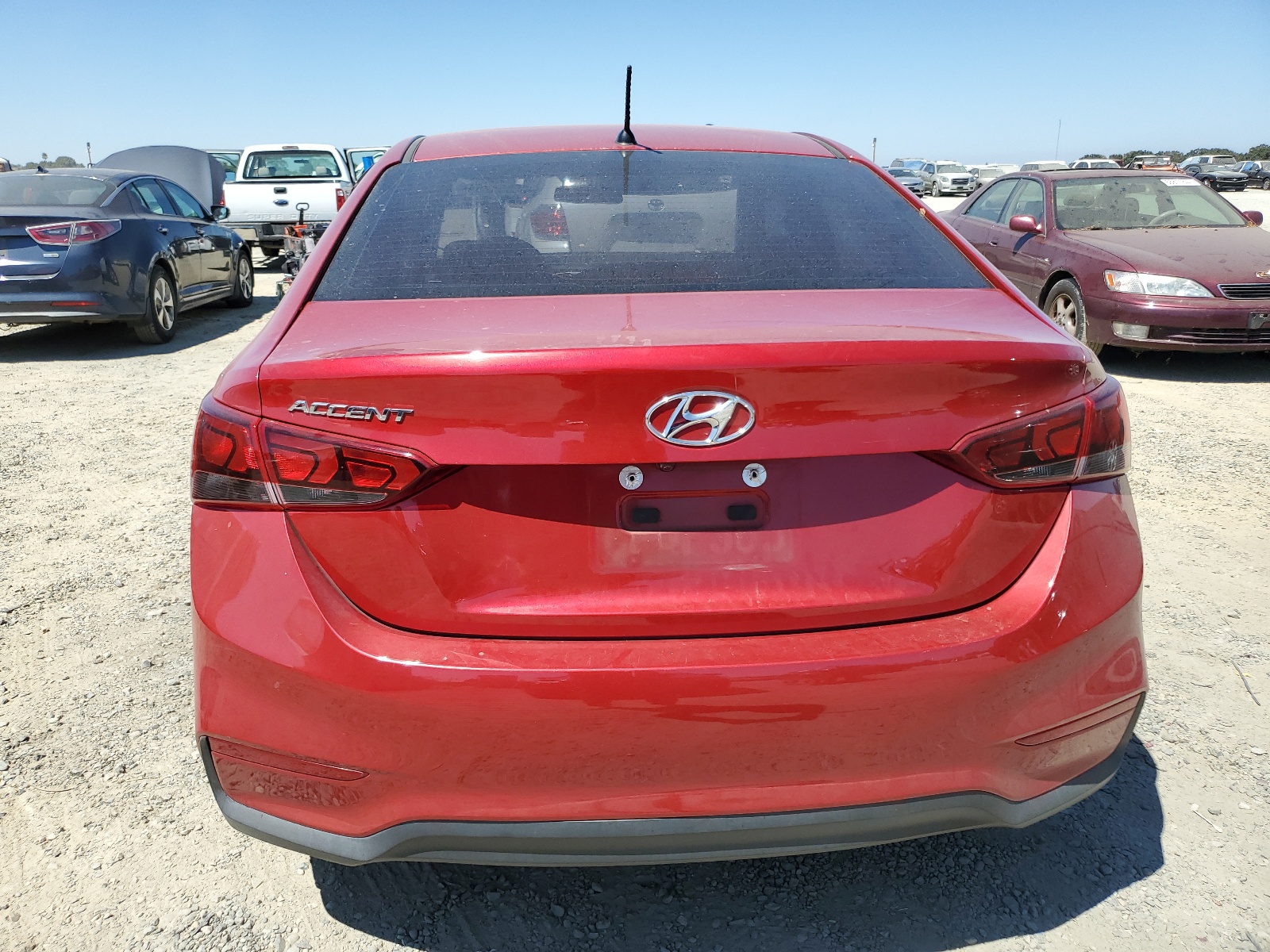 2019 Hyundai Accent Se vin: 3KPC24A35KE042925