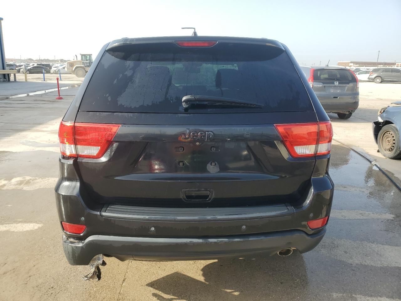 1C4RJEAT1DC596878 2013 Jeep Grand Cherokee Laredo