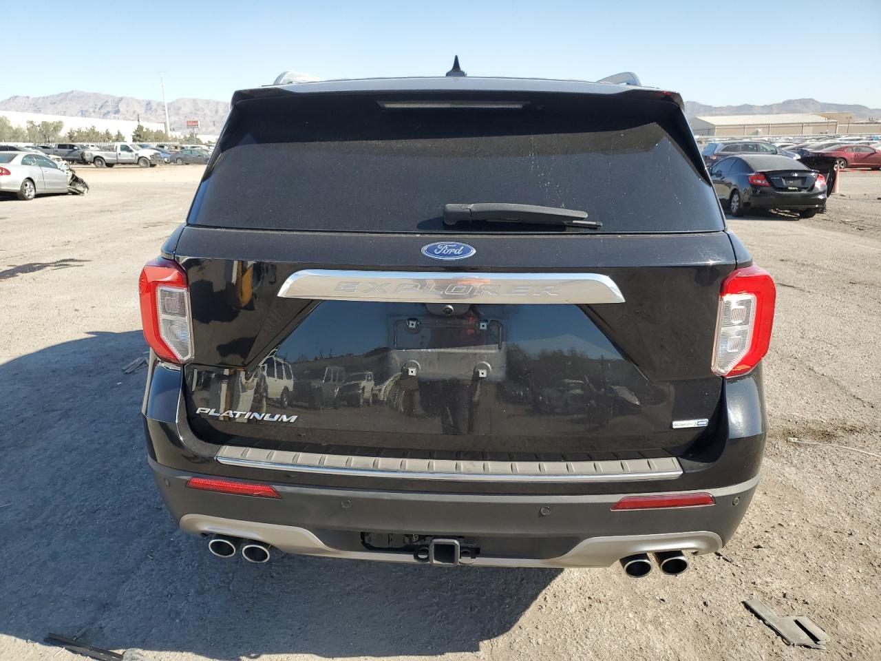 1FM5K8HCXLGA17456 2020 Ford Explorer Platinum