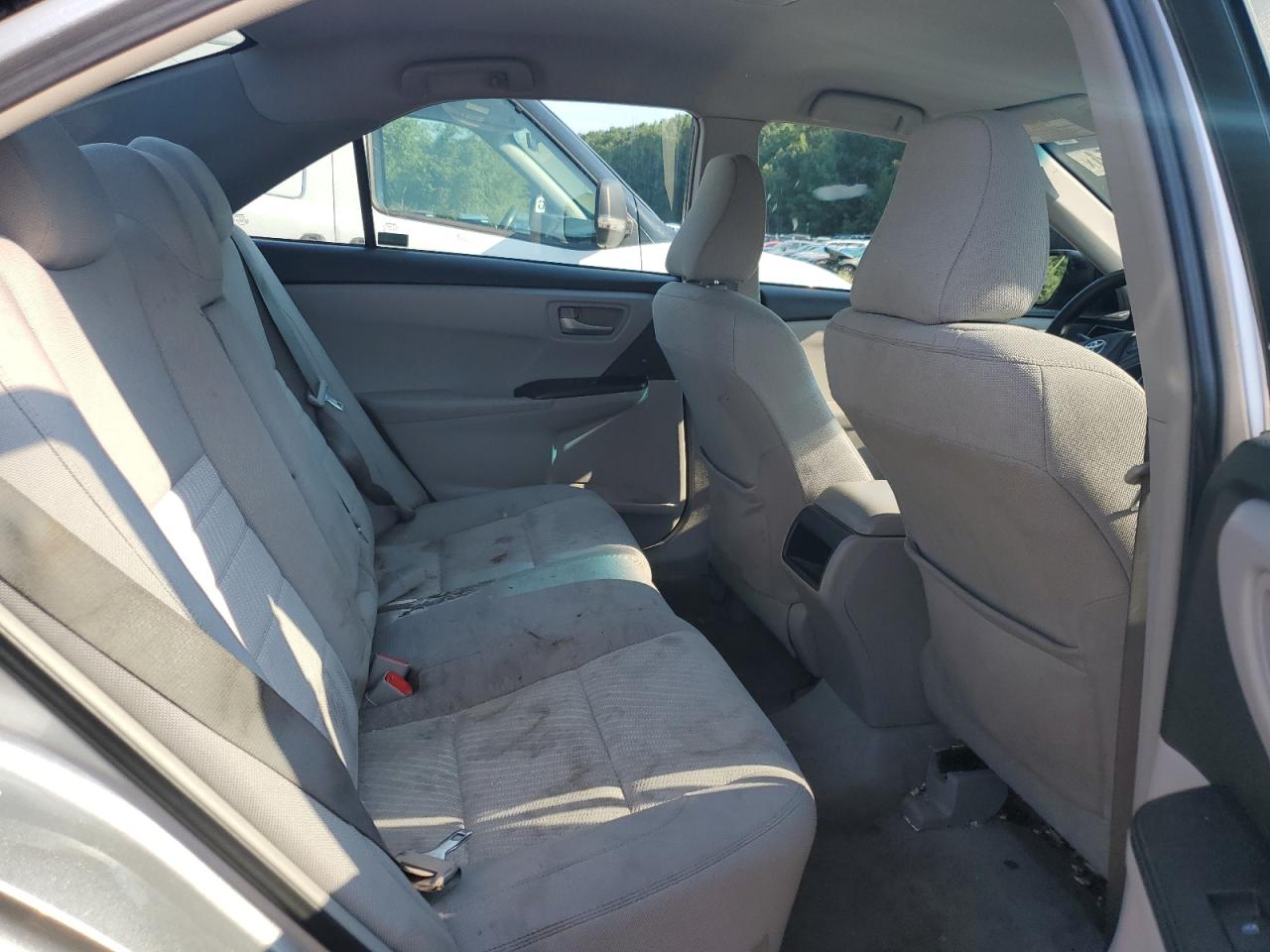 2015 Toyota Camry - Image 10