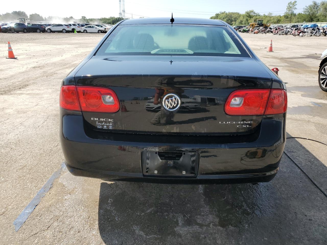 2008 Buick Lucerne Cxl VIN: 1G4HD57228U128686 Lot: 68740044