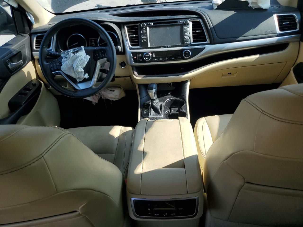 2016 Toyota Highlander Xle VIN: 5TDJKRFHXGS302287 Lot: 65829984