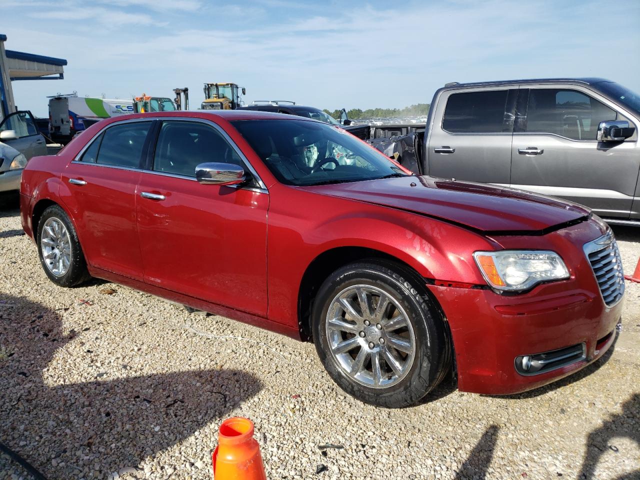 2014 Chrysler 300 - Image 4