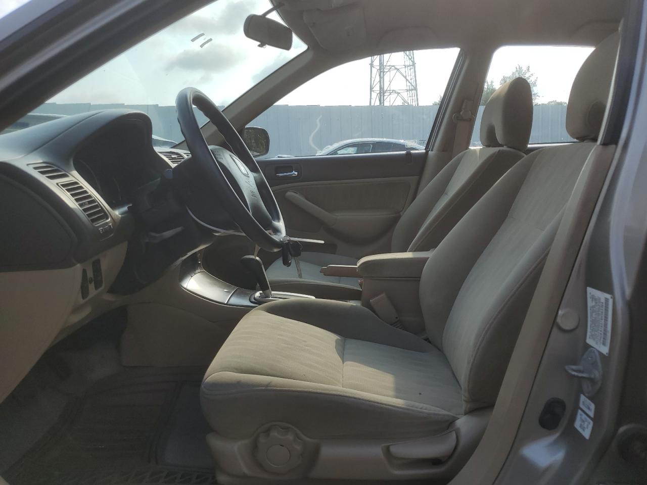 2004 Honda Civic Lx VIN: 2HGES16574H563364 Lot: 65668694