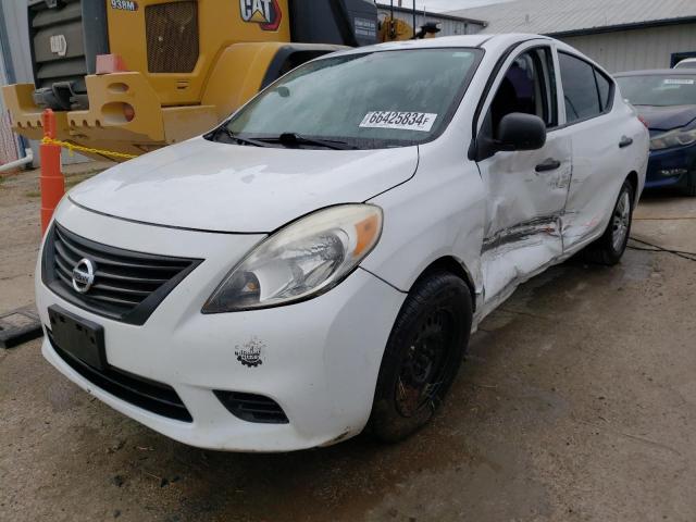 2014 Nissan Versa S للبيع في Pekin، IL - Side