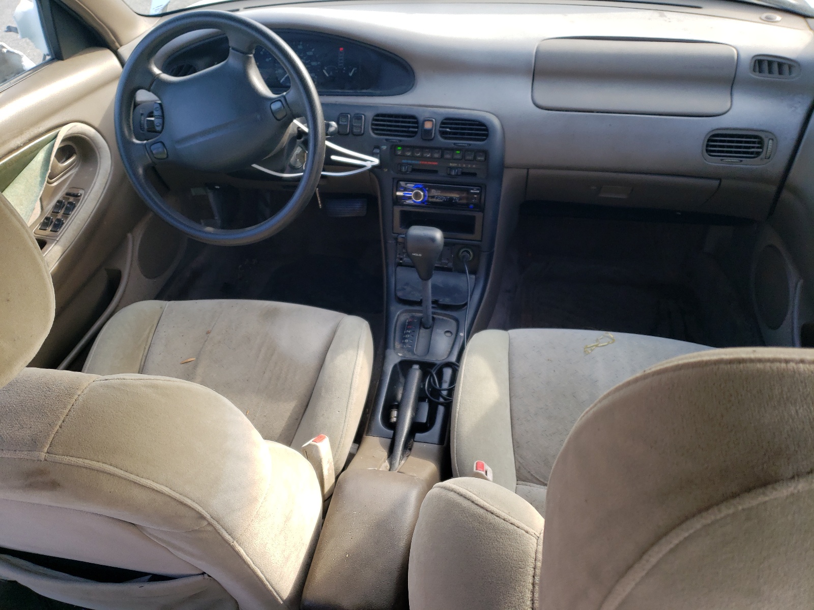 1YVGE22C8R5180132 1994 Mazda 626 Dx