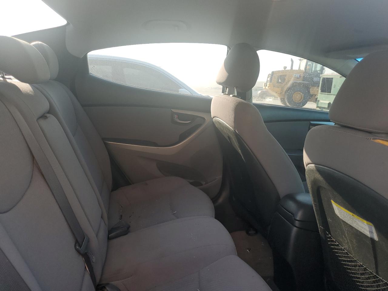 2014 Hyundai Elantra - Image 10
