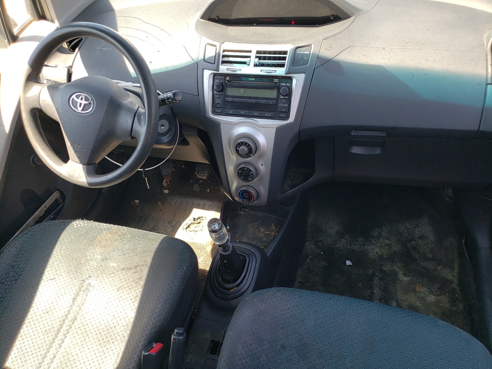 JTDJT923975064073 2007 Toyota Yaris